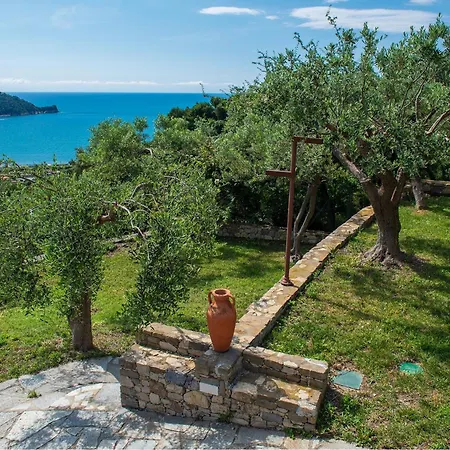 Anima Mediterranea Вилла