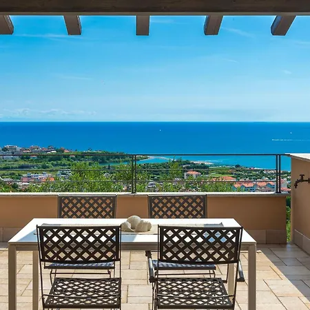Anima Mediterranea Villa Albenga